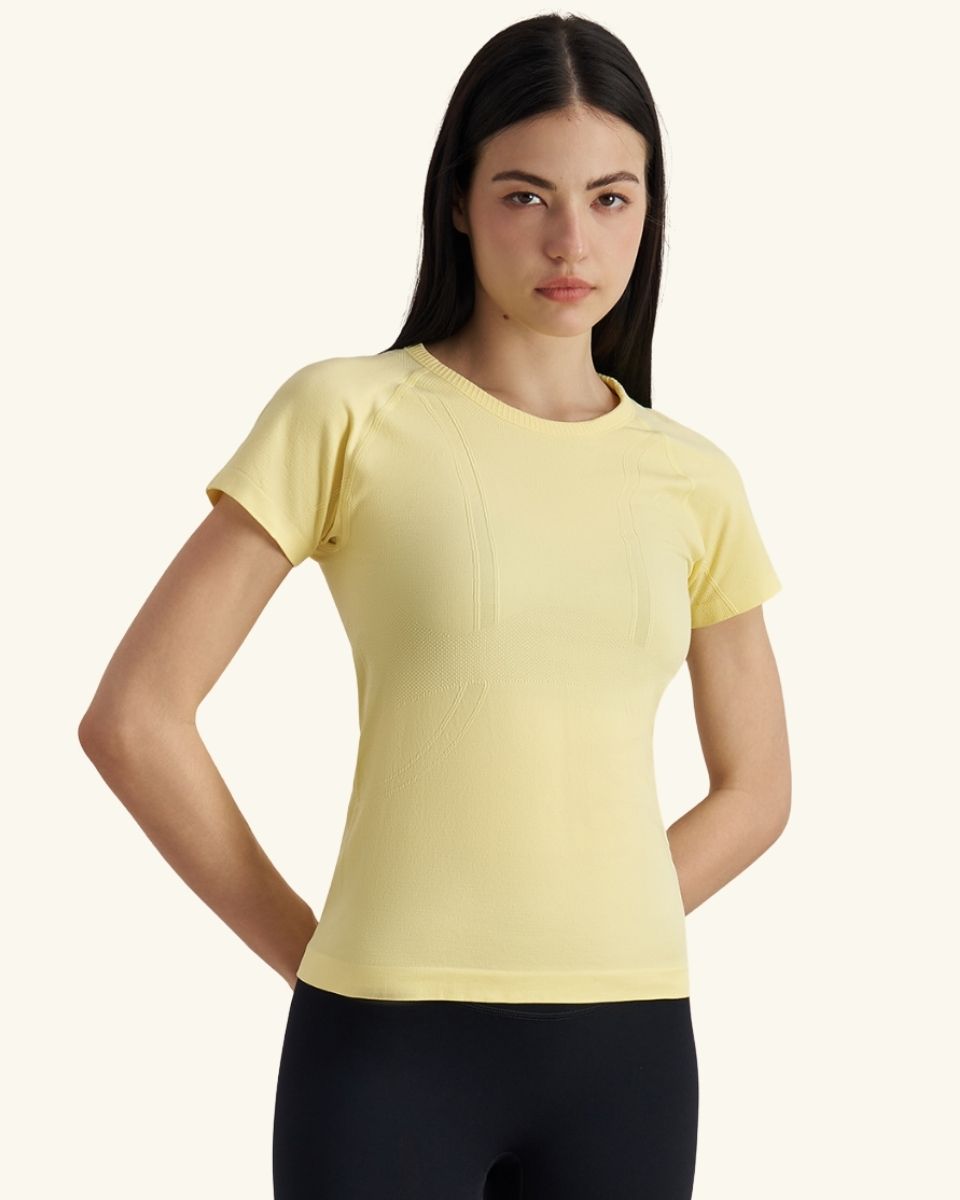 Silhouette [Essential Series]